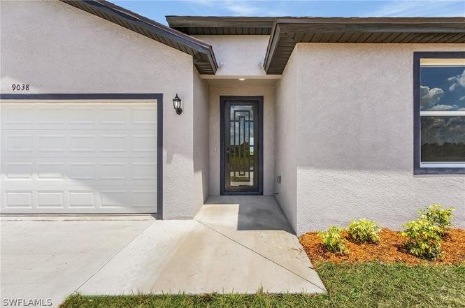 Bamboo Model exterior front