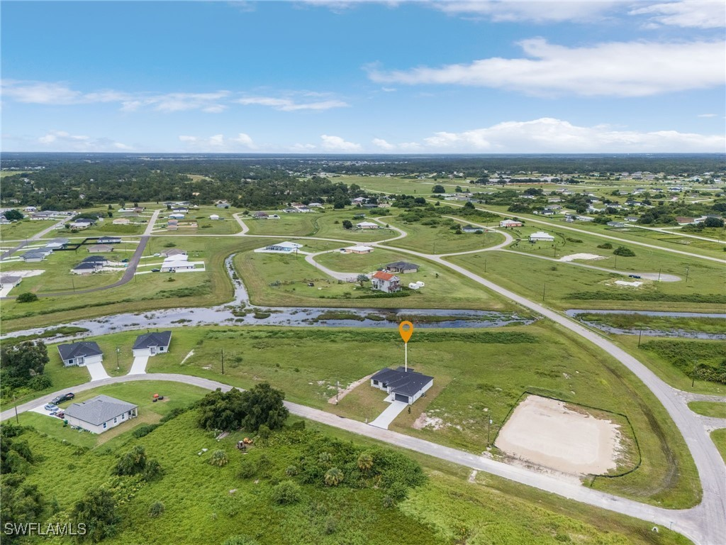 Jolly Home neighborhood view